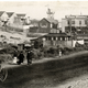 Image for article titled When people lived in abandoned streetcars on San Francisco's beach